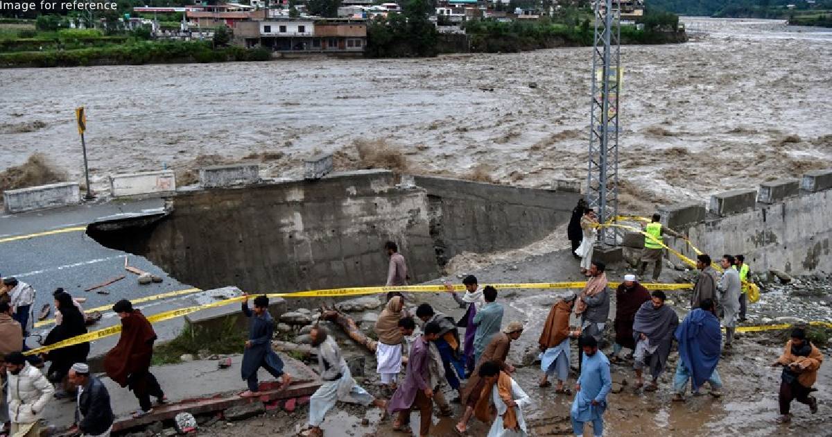 In a humanitarian gesture, Hindu community in Pakistan open temple door for flood victims